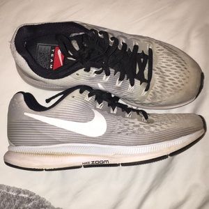 Nike tennis shoes